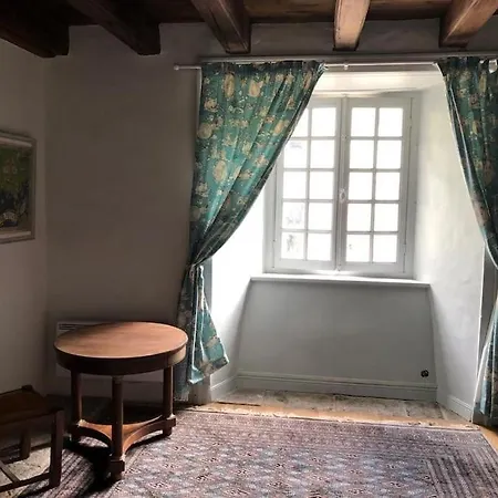 Le Chevalier - Maison Et Jardin Face A La Montagne * Saint-Vincent-de-Salers